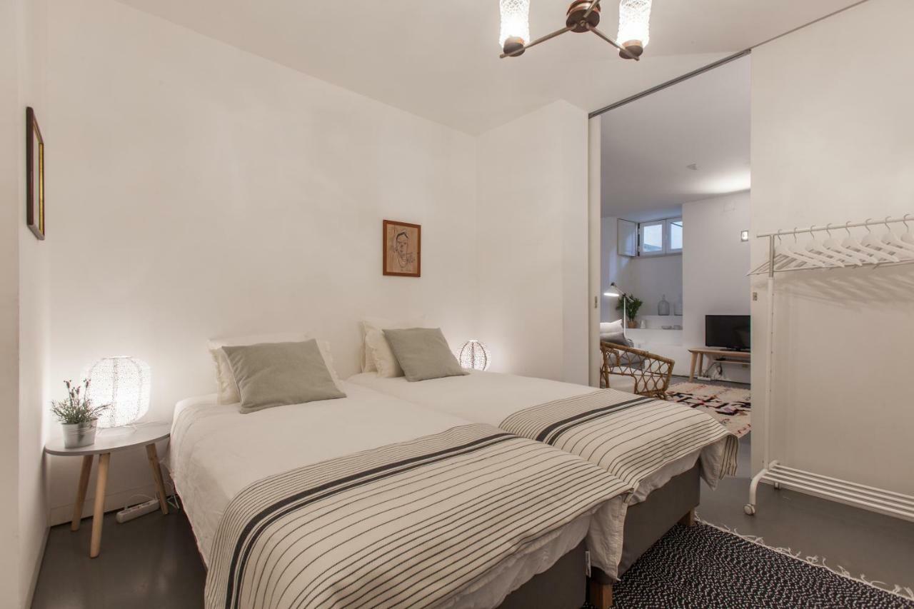 Renovated Apart With Private Courtyard, By Timecooler Lisbon Exterior photo