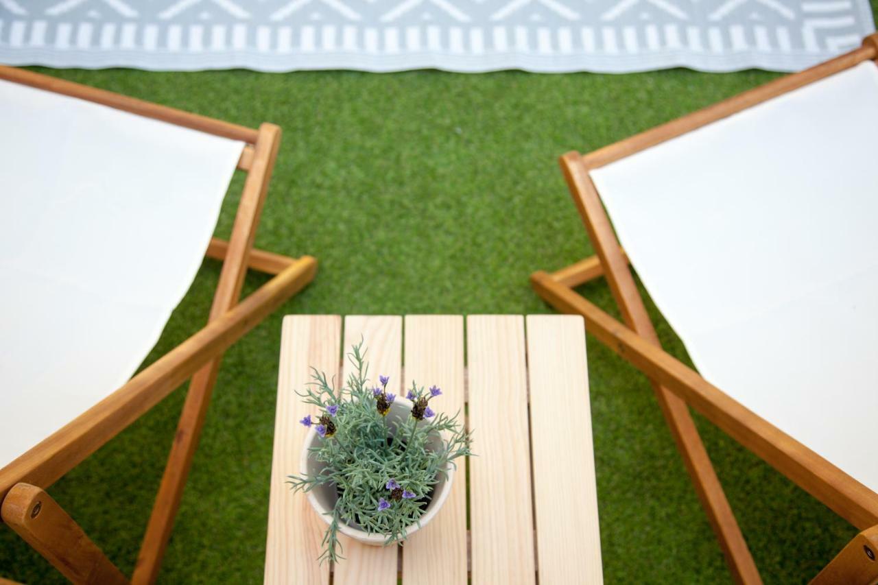 Renovated Apart With Private Courtyard, By Timecooler Lisbon Exterior photo