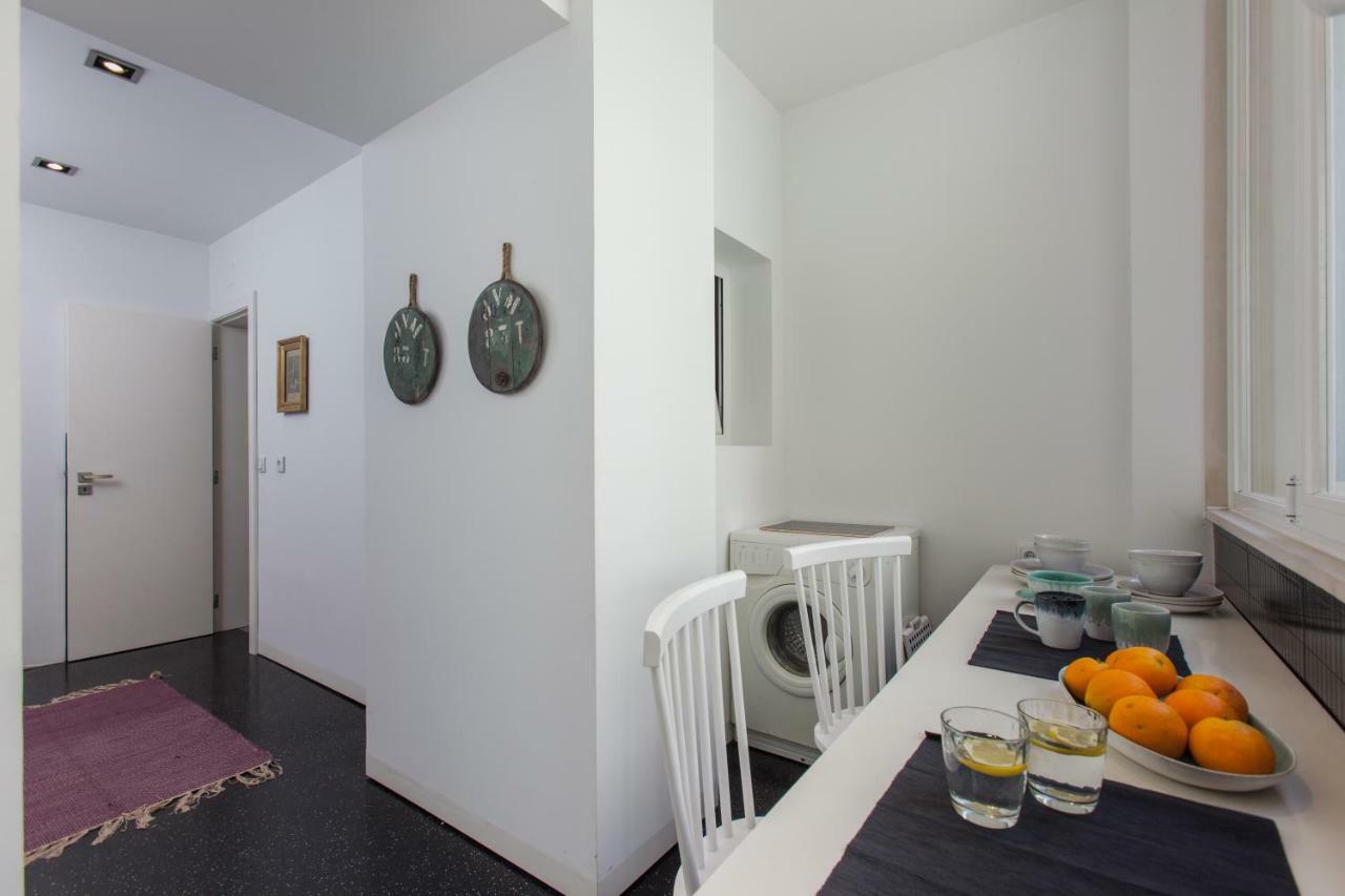 Renovated Apart With Private Courtyard, By Timecooler Lisbon Exterior photo