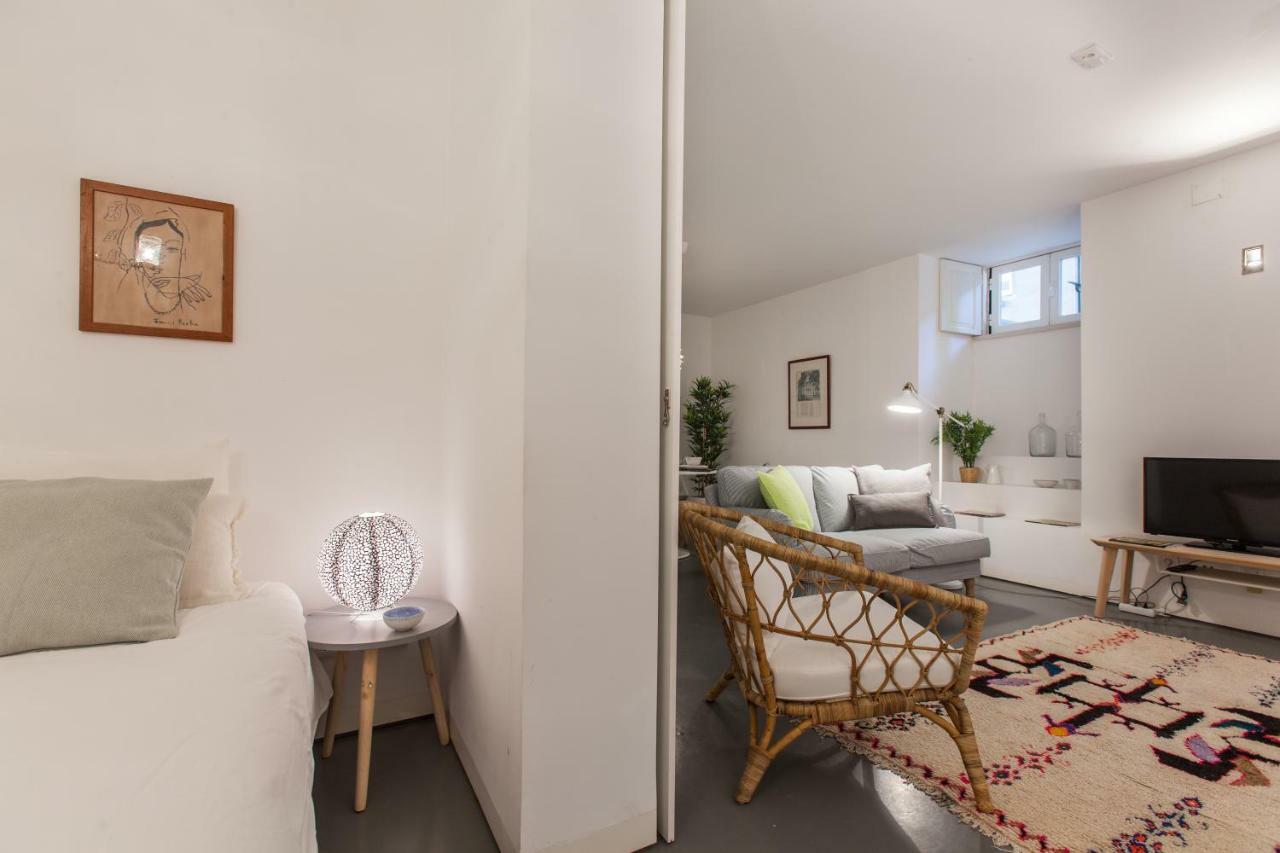 Renovated Apart With Private Courtyard, By Timecooler Lisbon Exterior photo